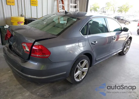 2012 Volkswagen Passat 2.0L Tdi Sel Premium from USA, damaged, VIN 1VWCN7A31CC106327